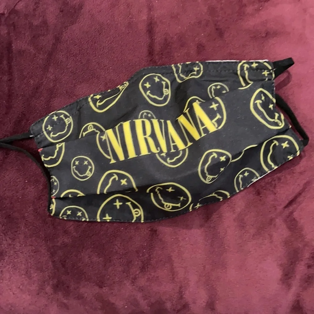6/$20 New Nirvana adjustable face mask